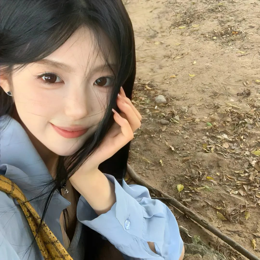另一个女人 海报